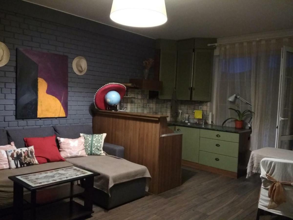 Guest House Na Golovatogo Boryspilʼ Екстериор снимка